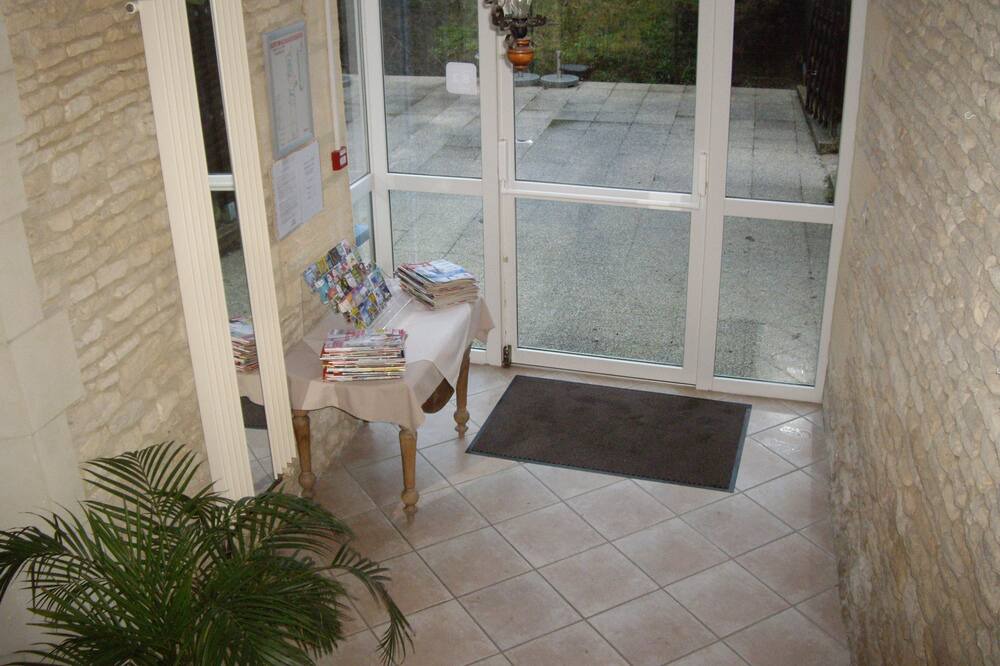 Photo of Others in Bernieres-sur-Mer