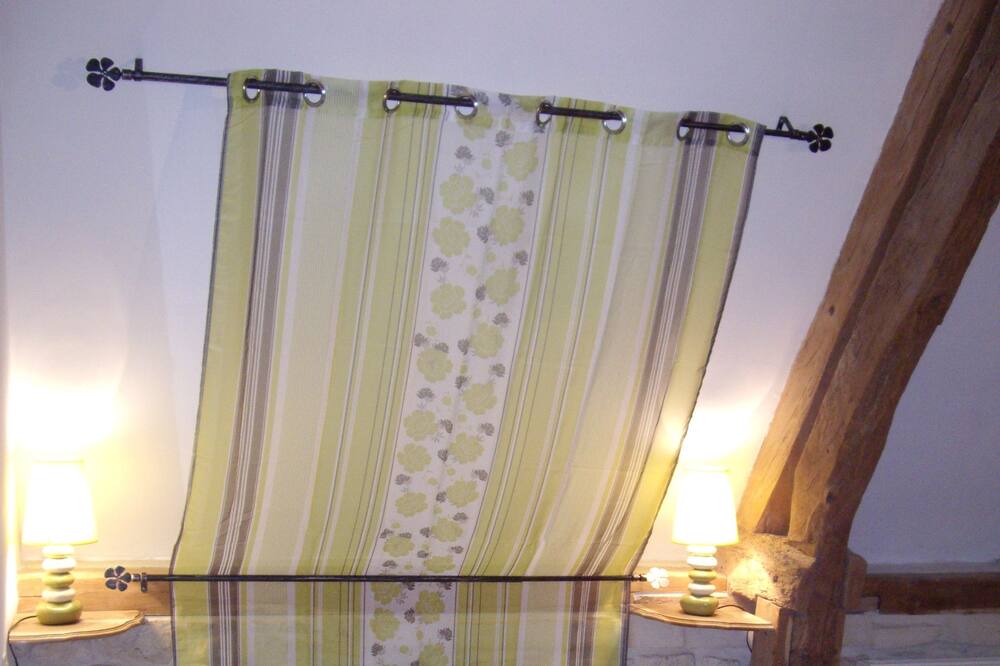 Photo of Bedroom in Bernieres-sur-Mer