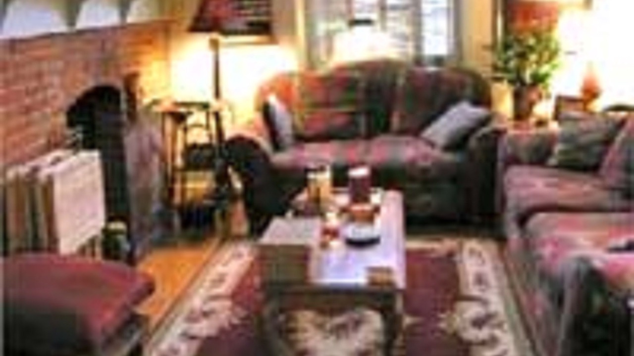 Photo of Others in Hermann