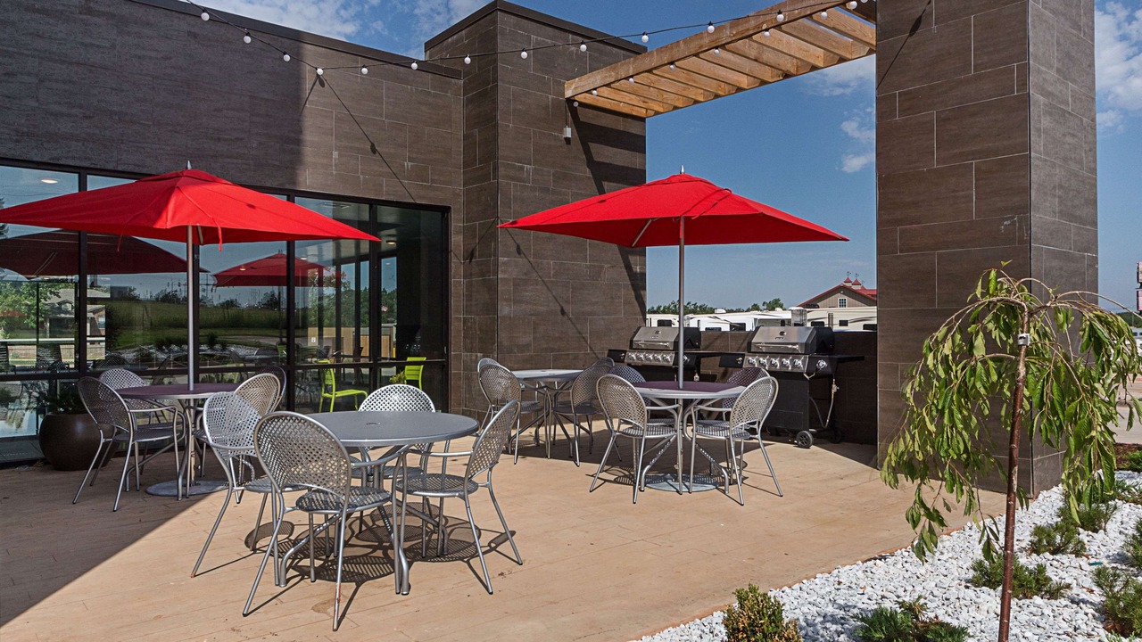 Photo of Patio Balcony in Yukon