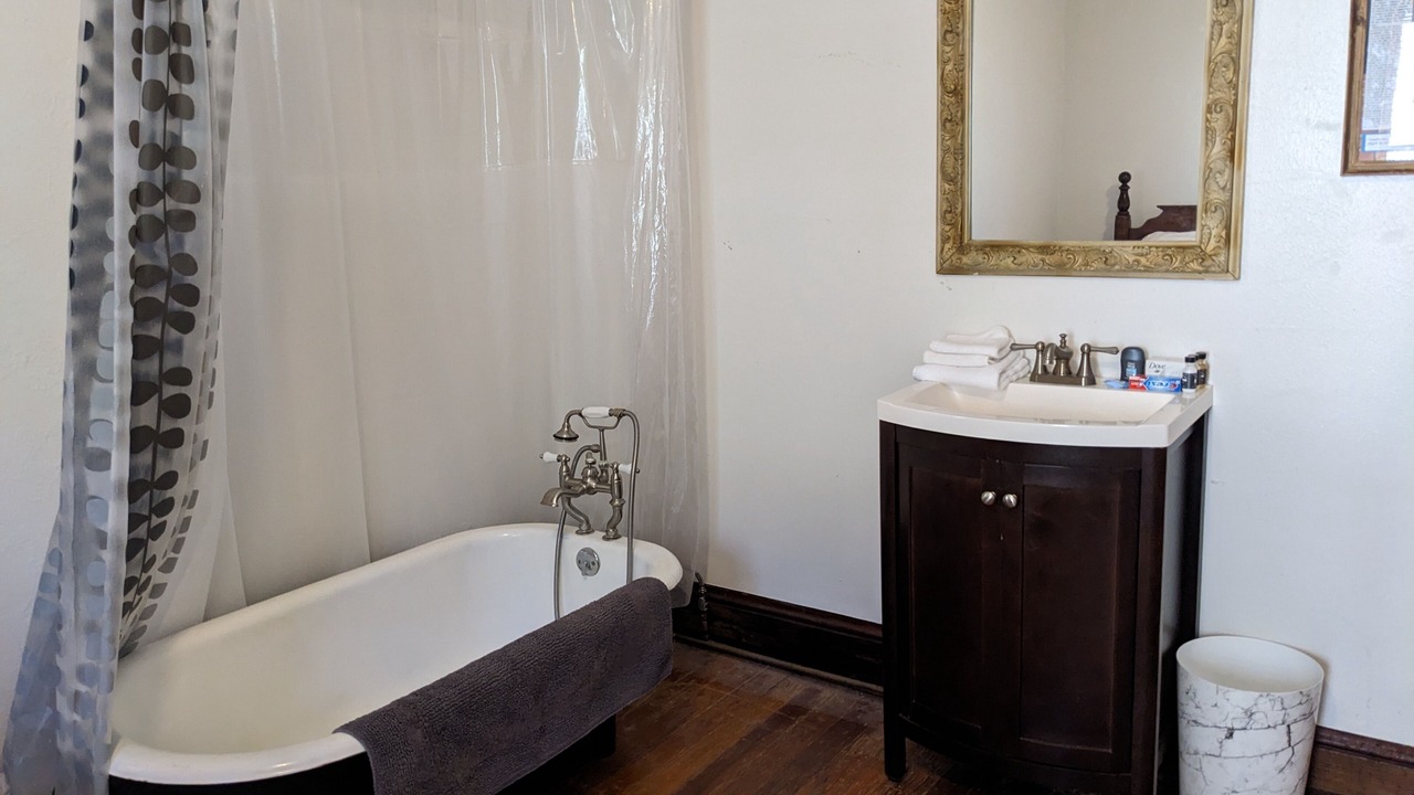 Photo of Bathroom in Bisbee