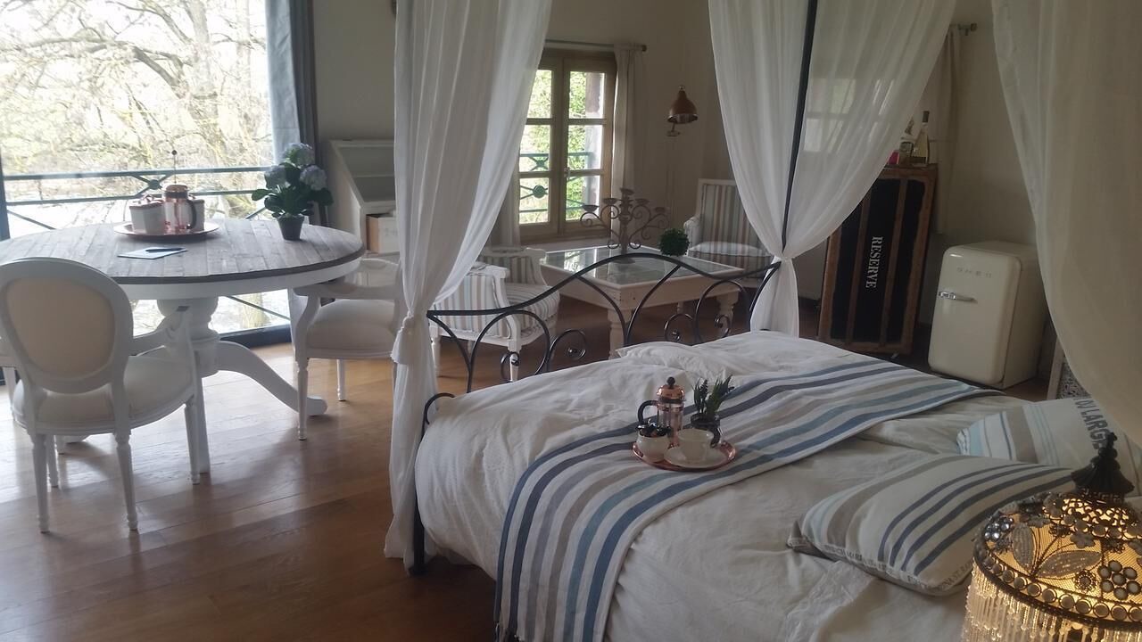 Photo of Others in Saint-Pantaleon-de-Larche