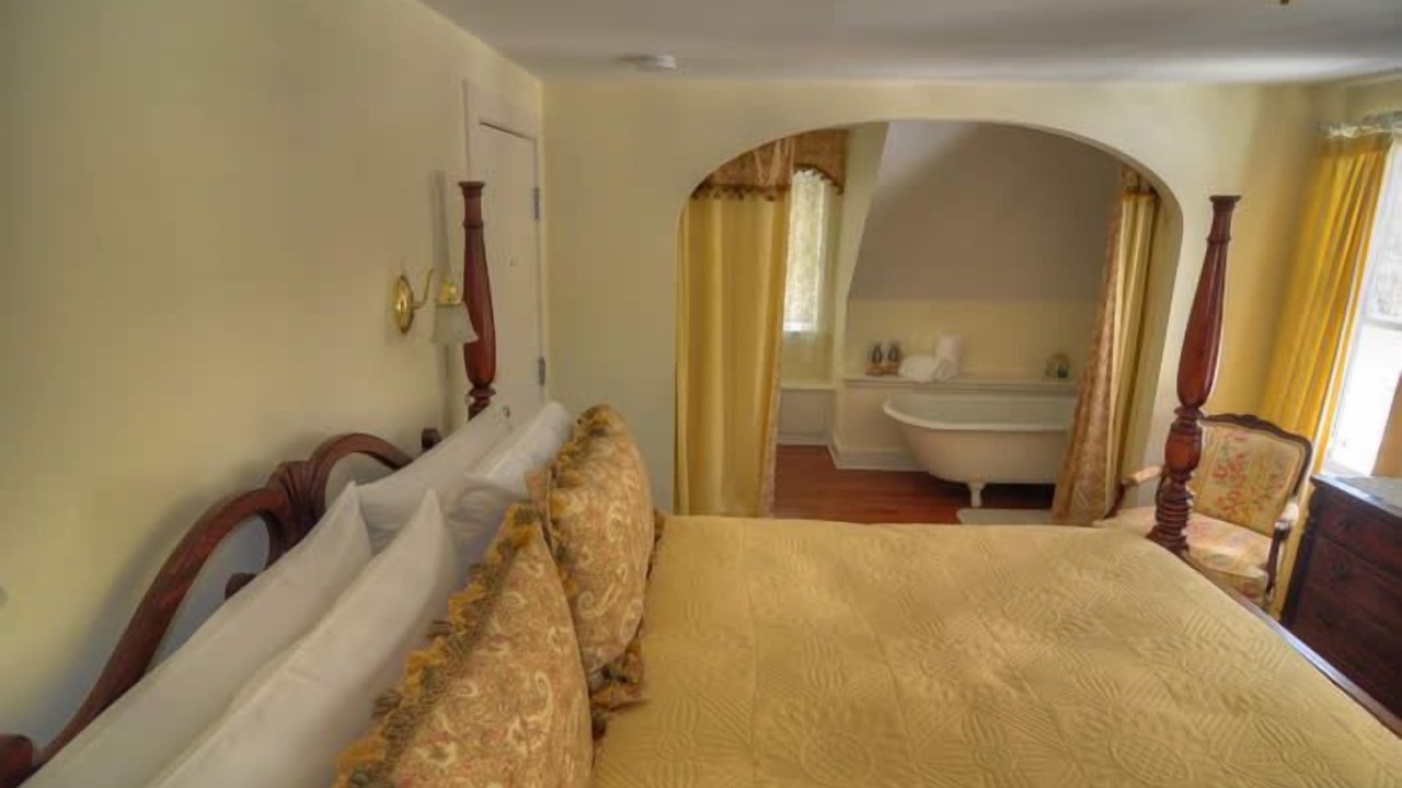 Photo of Bedroom in Jackson