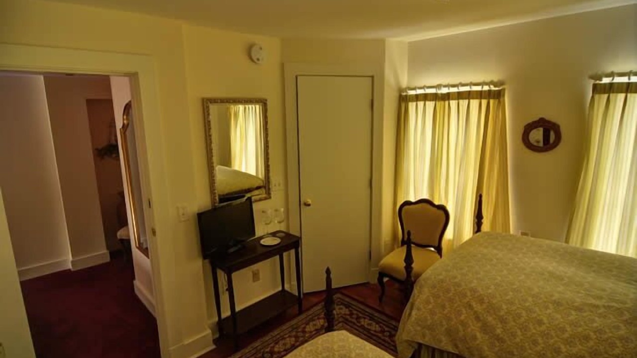 Photo of Bedroom in Jackson