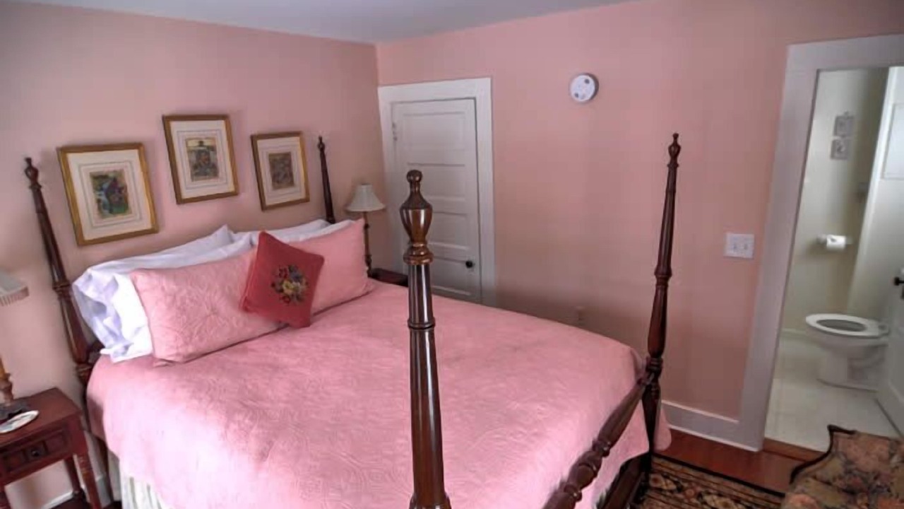 Photo of Bedroom in Jackson