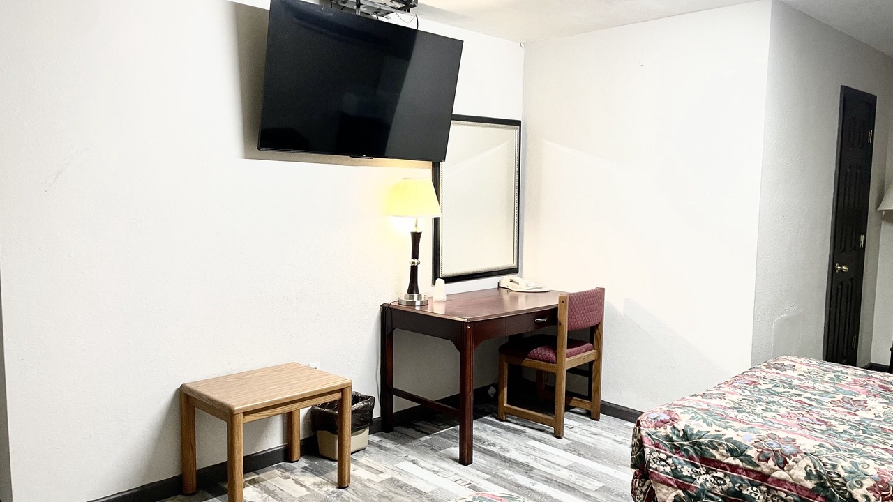 Photo of Bedroom in Fort Scott