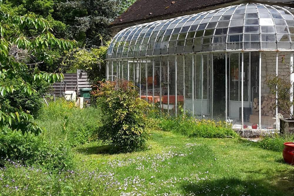 Photo of Outdoor in Sainte-Vertu