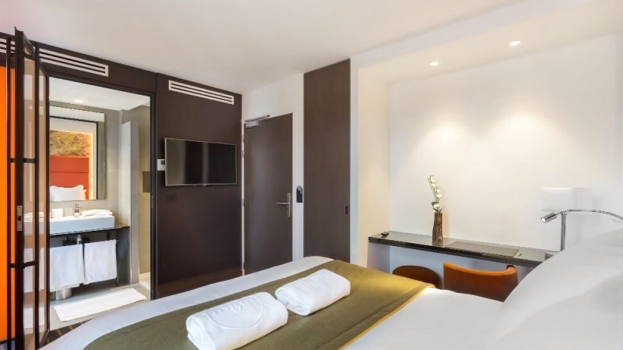 Photo of Bedroom in Belleville