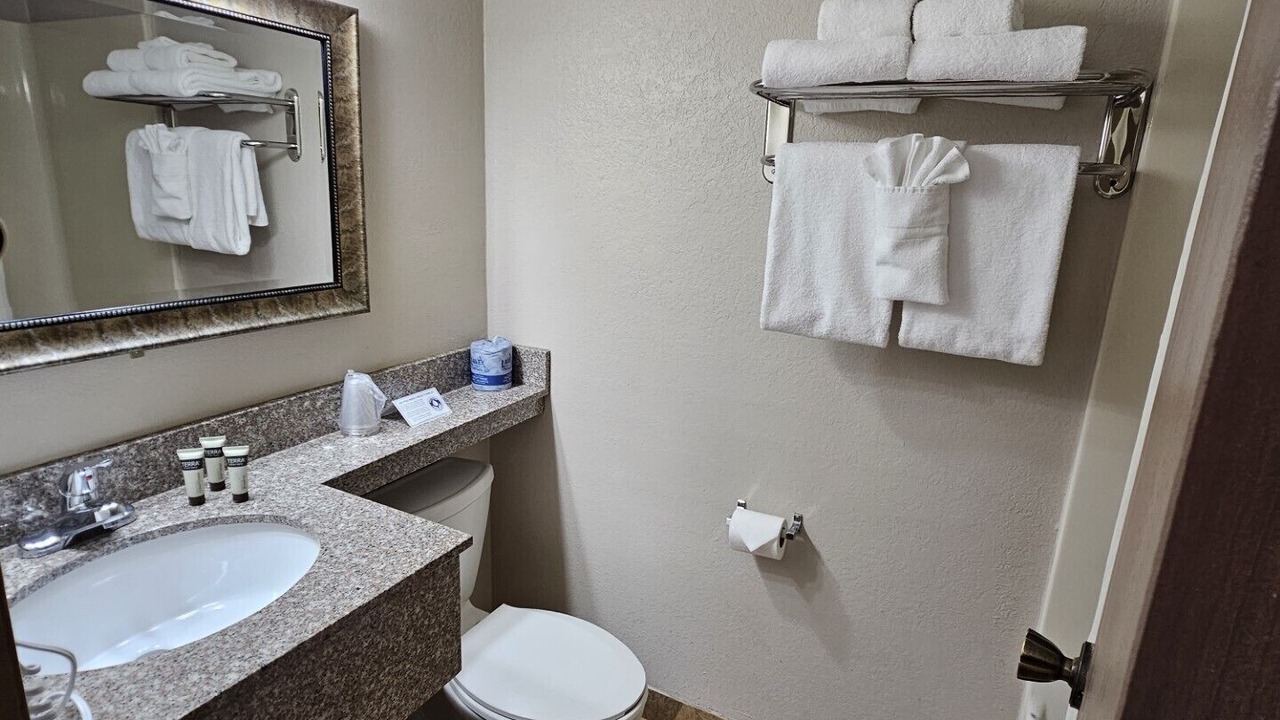 Photo of Bathroom in Chalk Hill