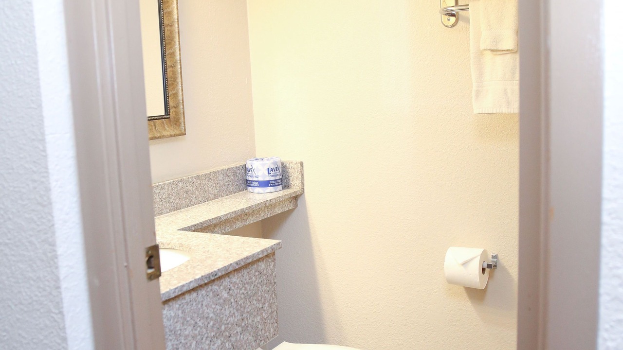 Photo of Others in Chalk Hill