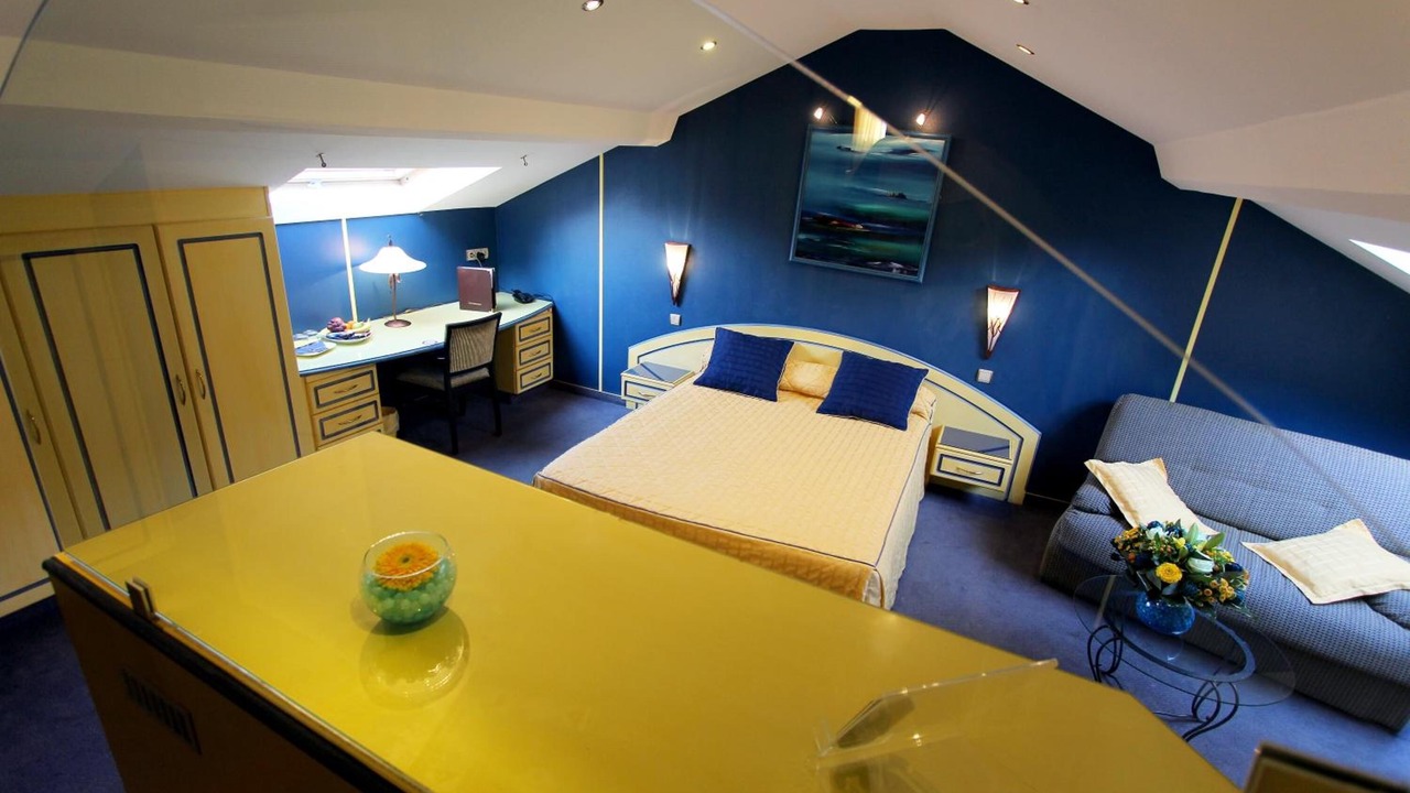 Photo of Bedroom in Givet