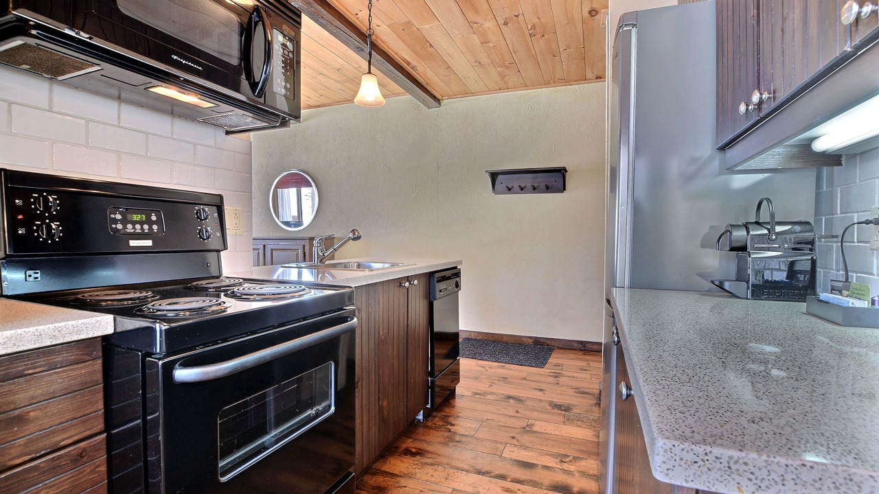 Photo of Kitchen in Saint-Michel-des-Saints