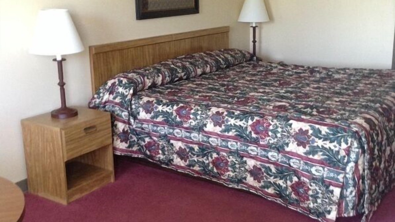 Photo of Bedroom in Albion