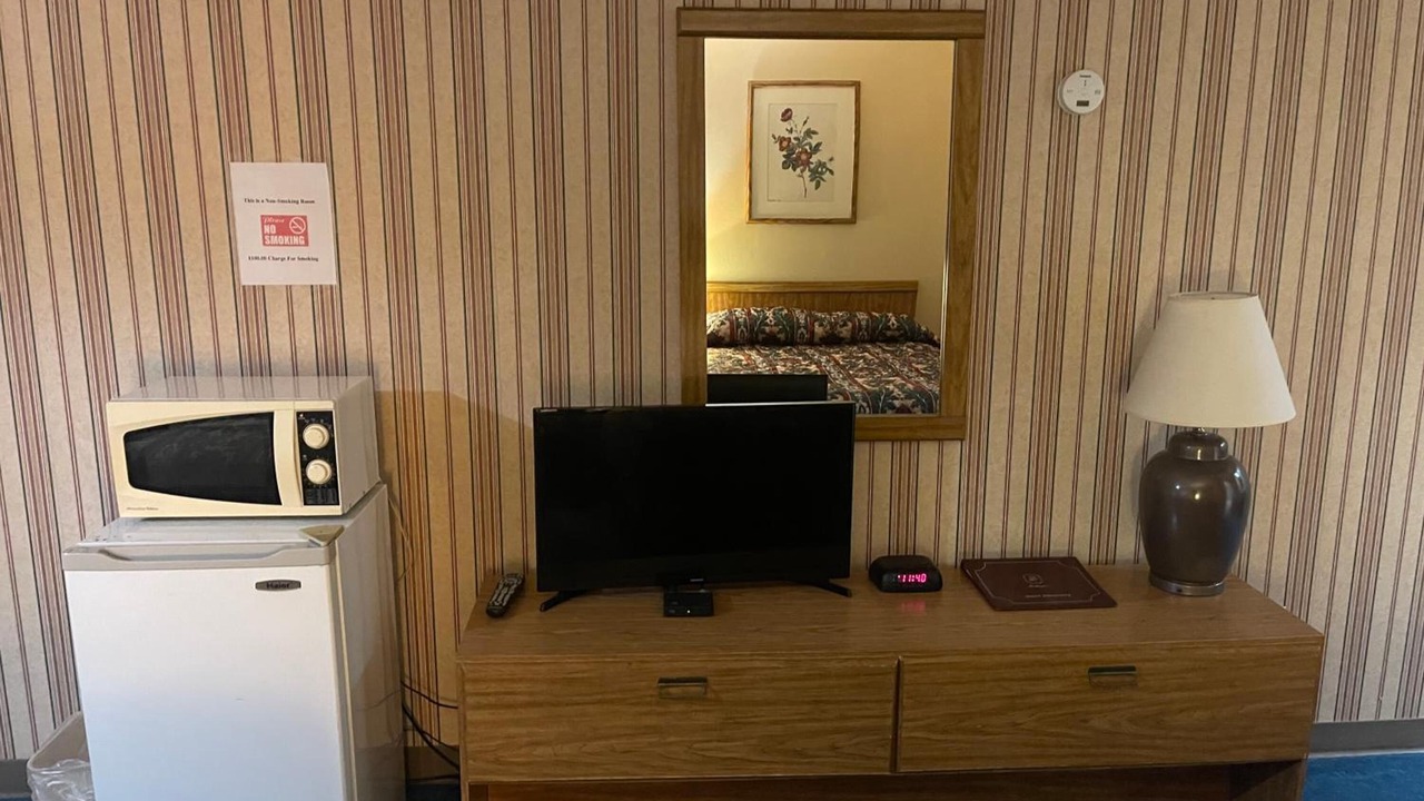 Photo of Others in Albion