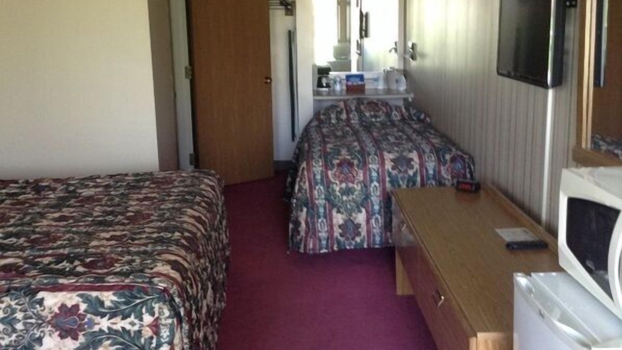 Photo of Others in Albion