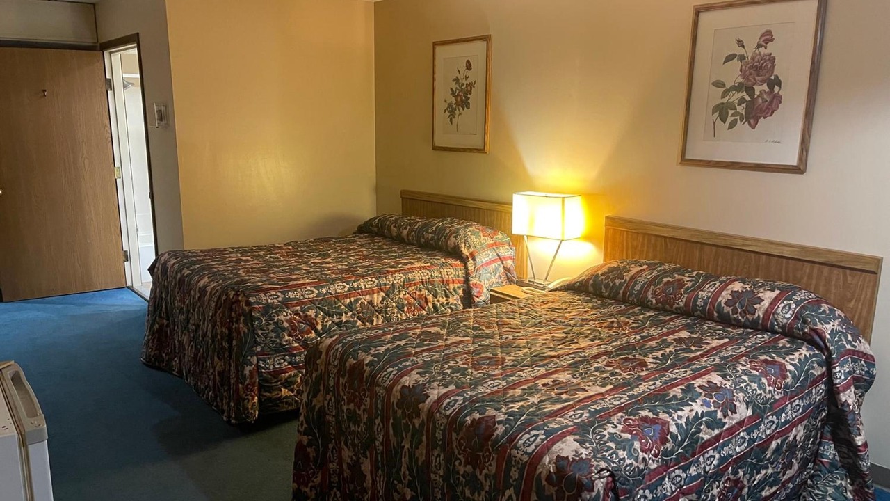 Photo of Others in Albion