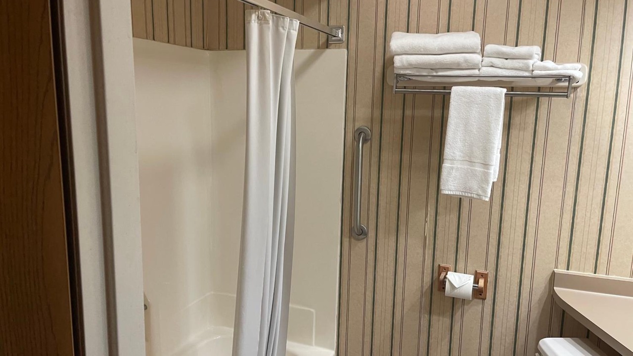 Photo of Others in Albion