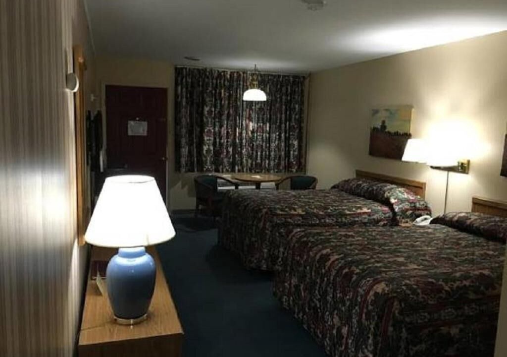 Photo of Others in Albion