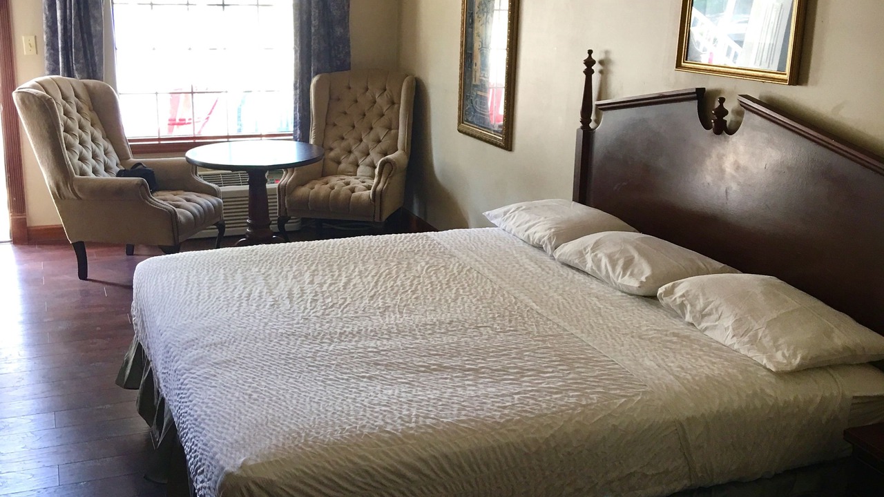 Photo of Bedroom in Arthur