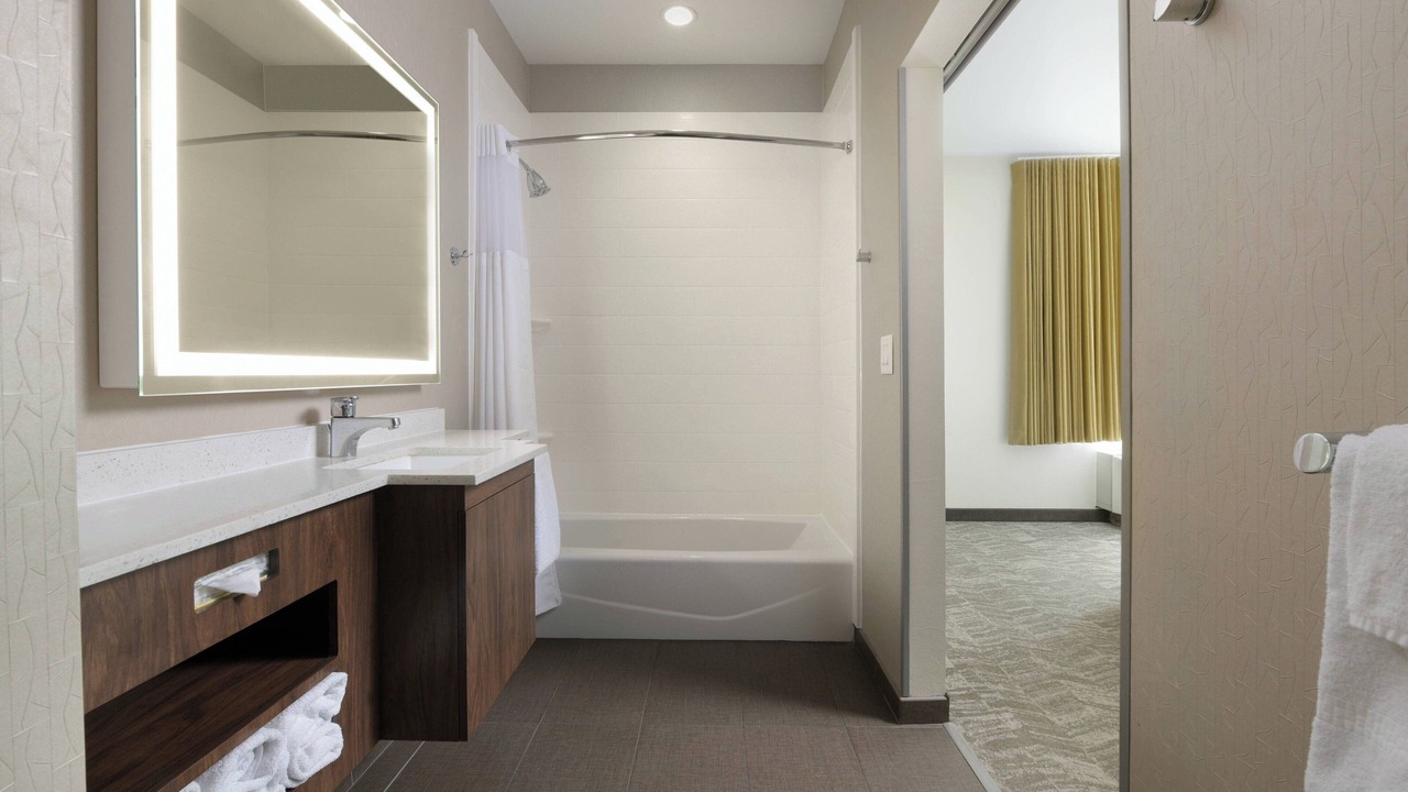 Photo of Bathroom in Forest Crest