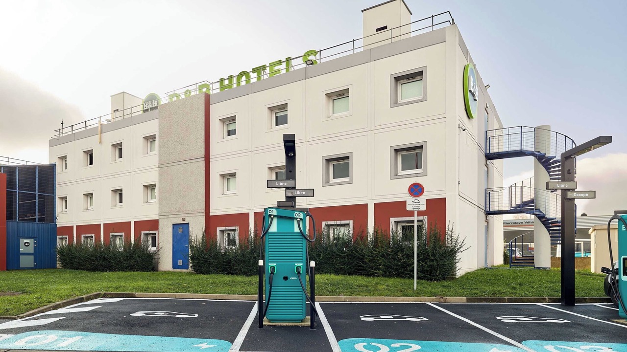 Photo of Outdoor in Cergy