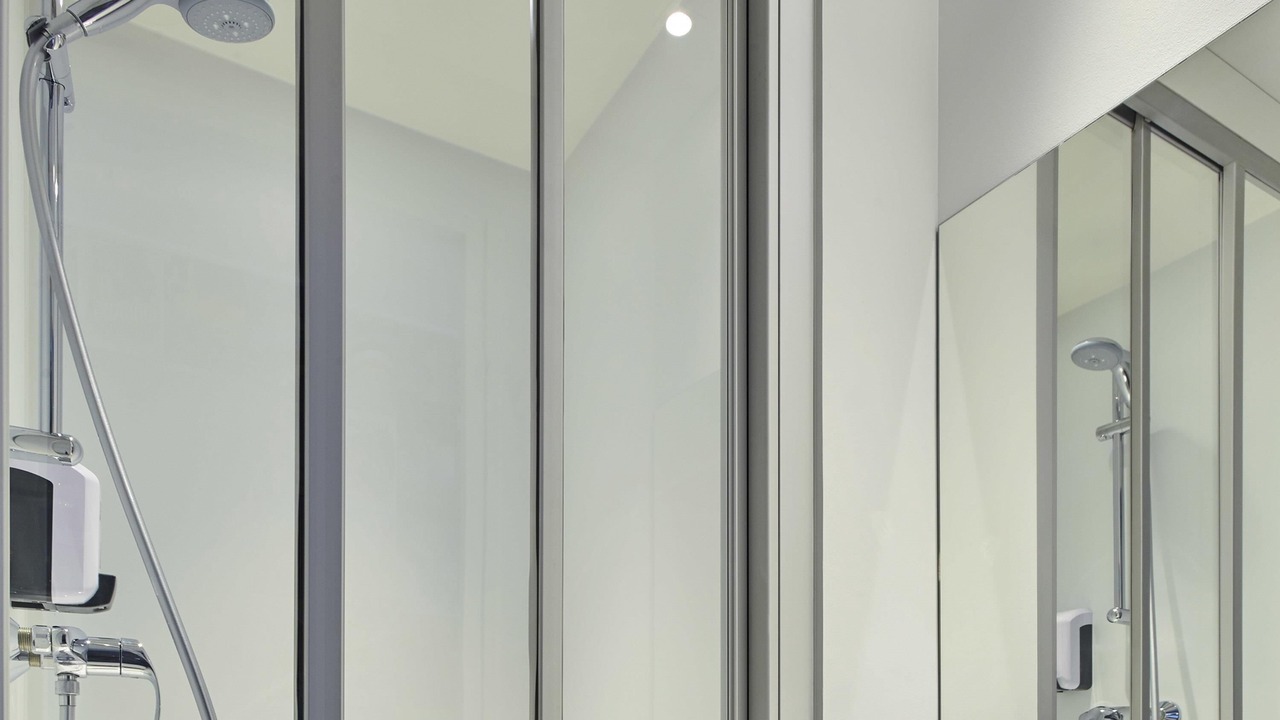 Photo of Bathroom in Saint-Aunes