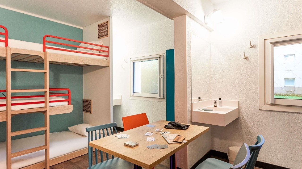 Photo of Bedroom in Courcouronnes
