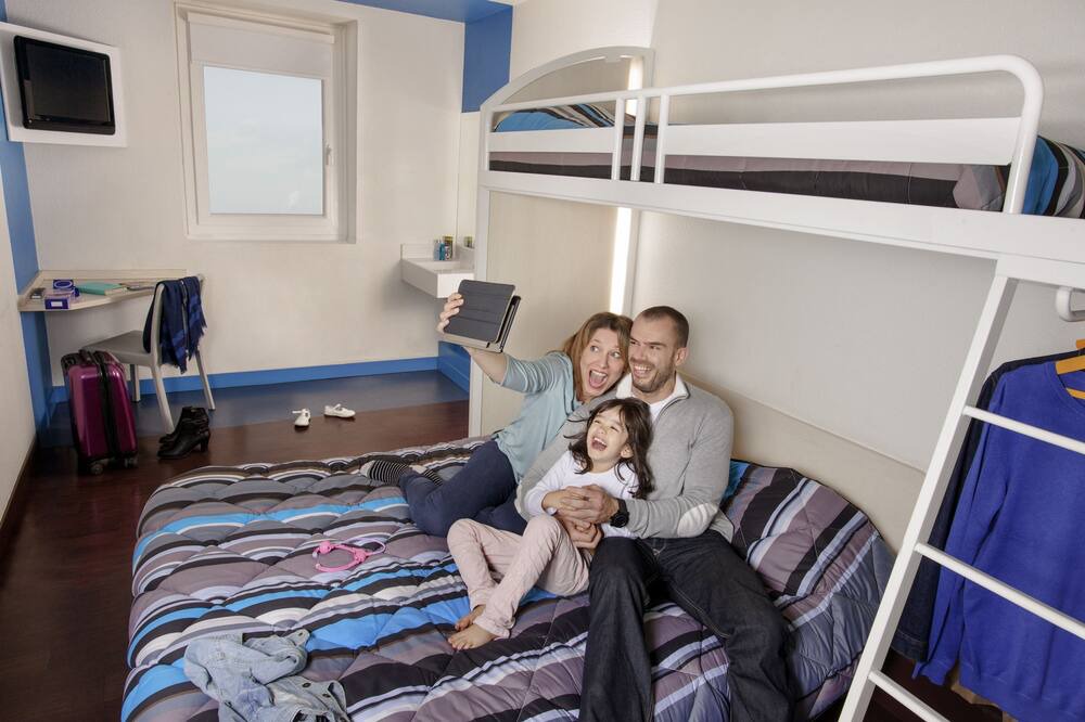 Photo of Bedroom in Chambray-les-Tours