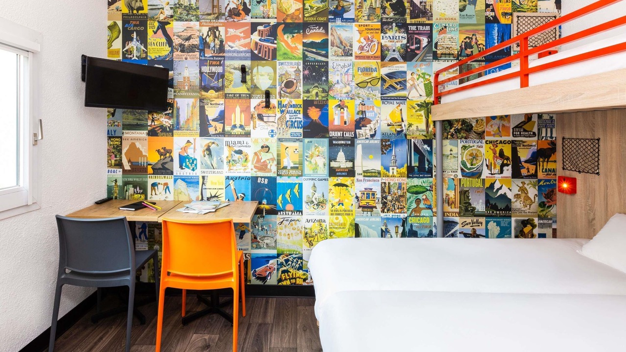 Photo of Bedroom in Mons-en-Baroeul