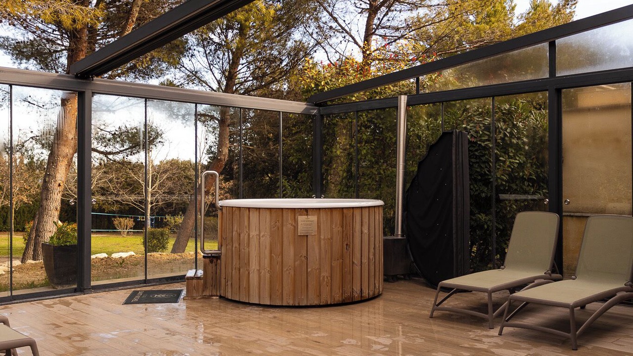 Photo of Bedroom in Malaucene