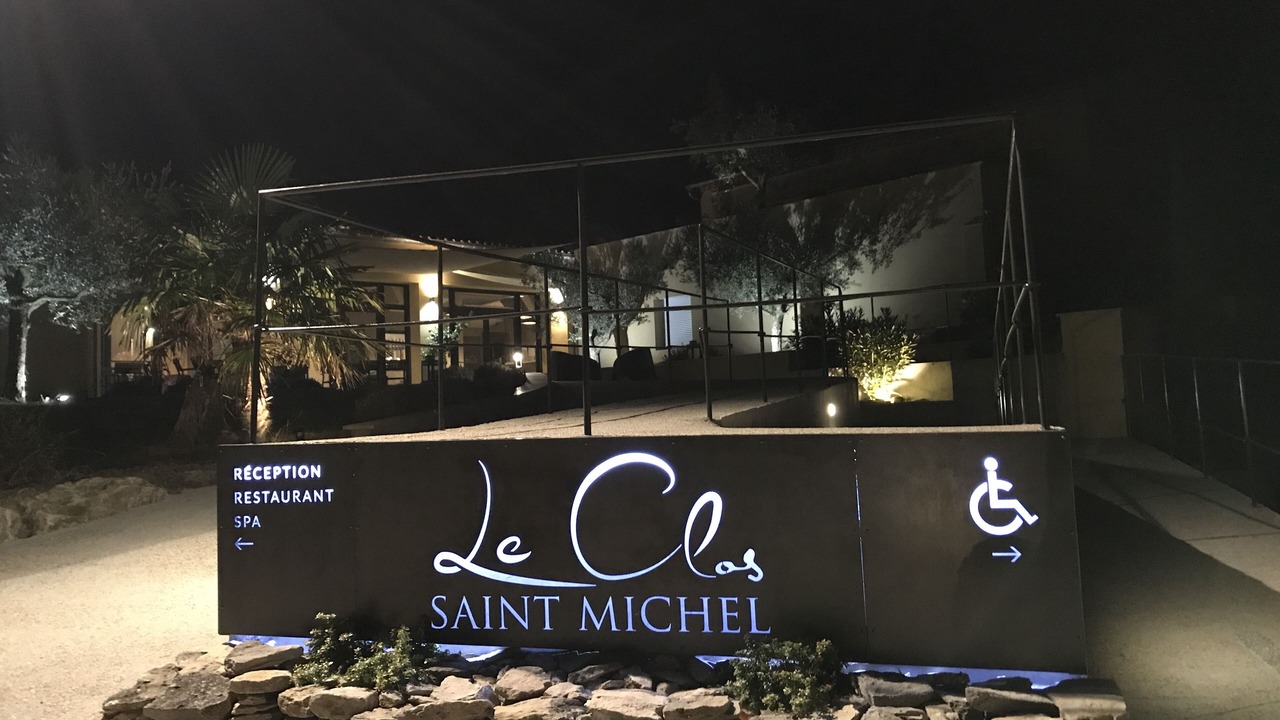 Photo of Outdoor in Malaucene