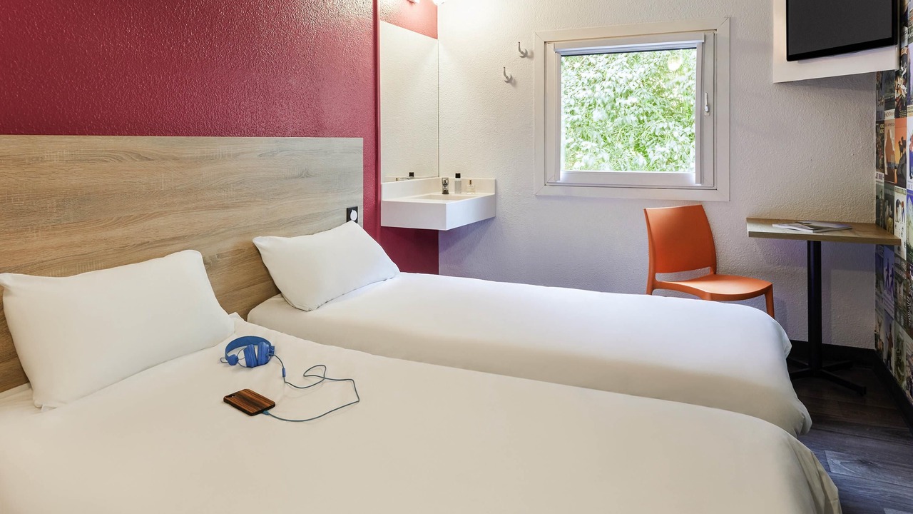 Photo of Bedroom in Gennevilliers