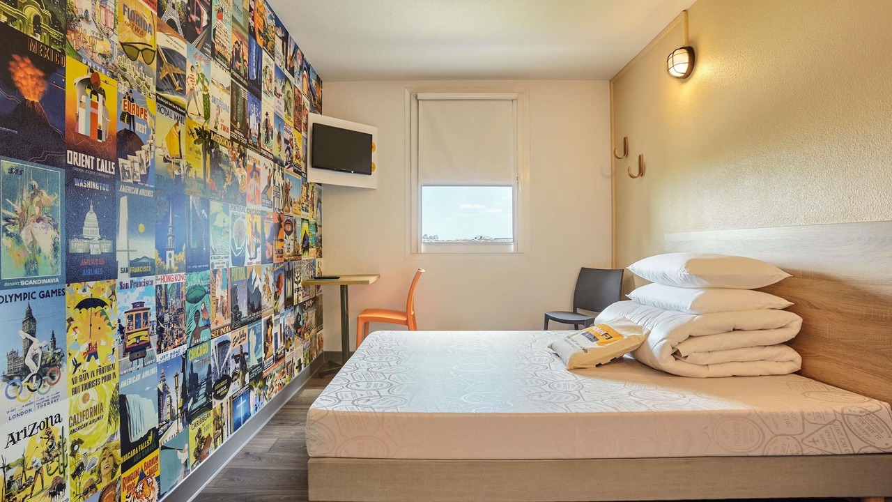 Photo of Bedroom in Gennevilliers