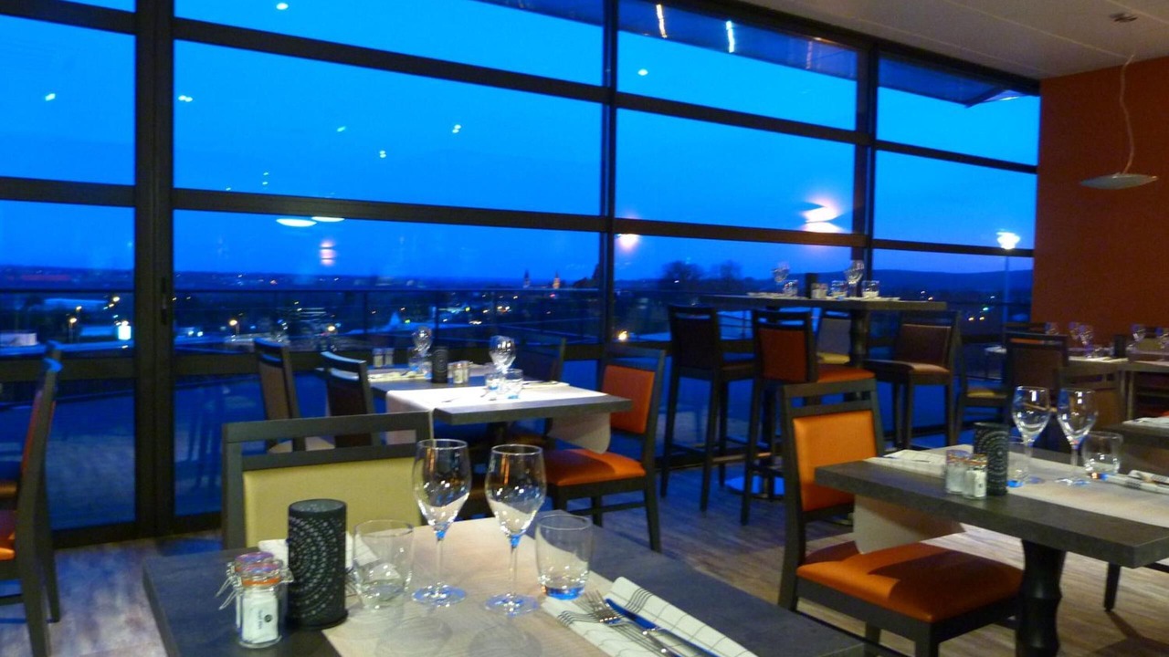 Photo of Others in Tournus