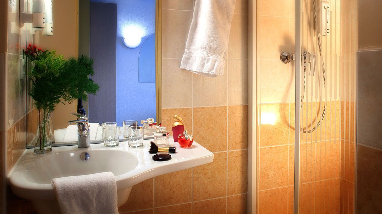 Photo of Others in Tournus