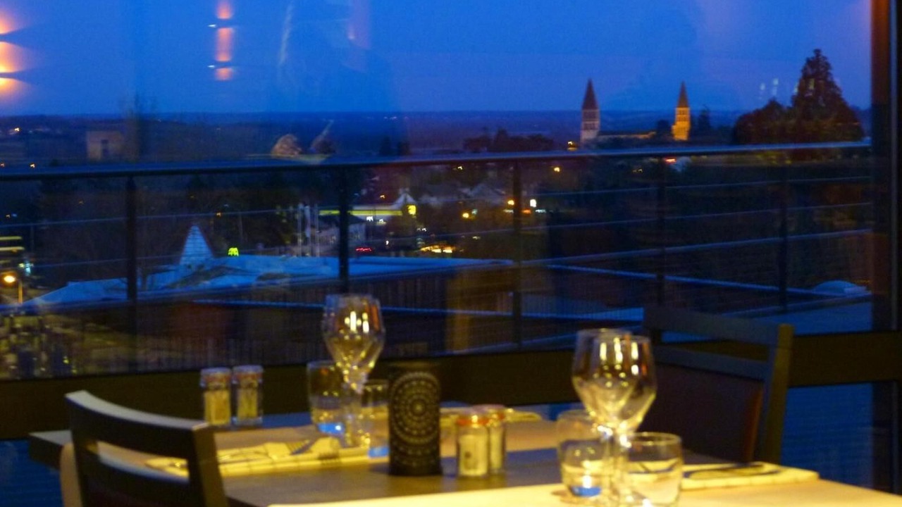 Photo of Others in Tournus