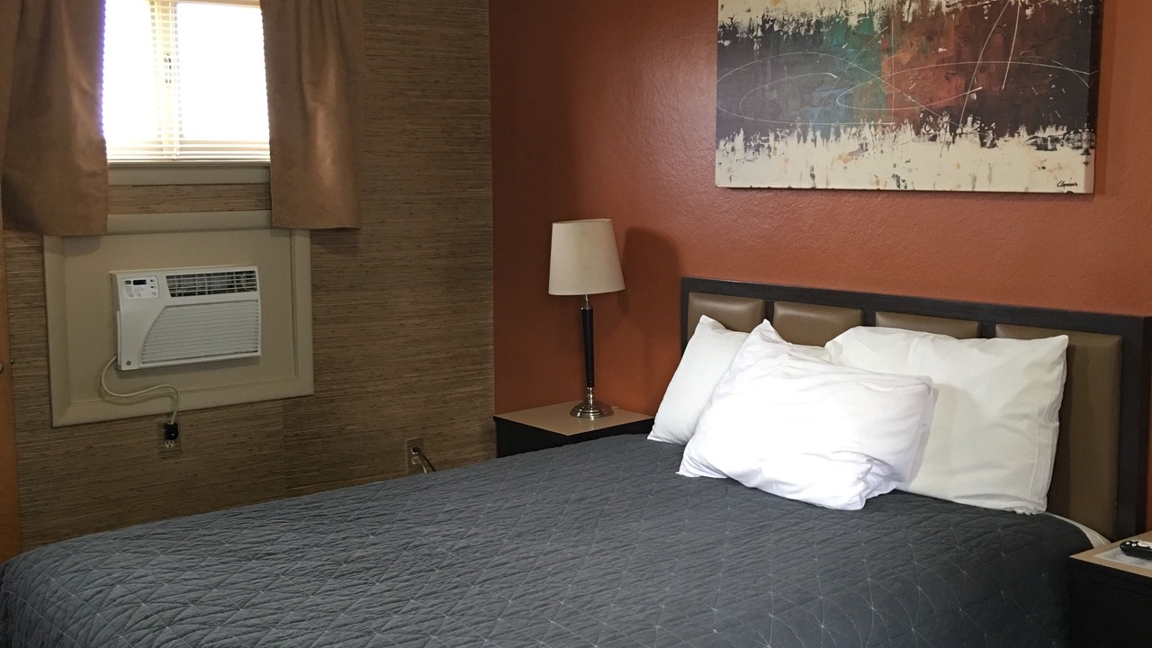 Photo of Bedroom in Alma