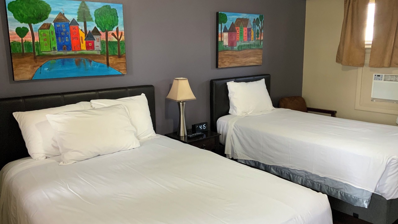 Photo of Bedroom in Alma