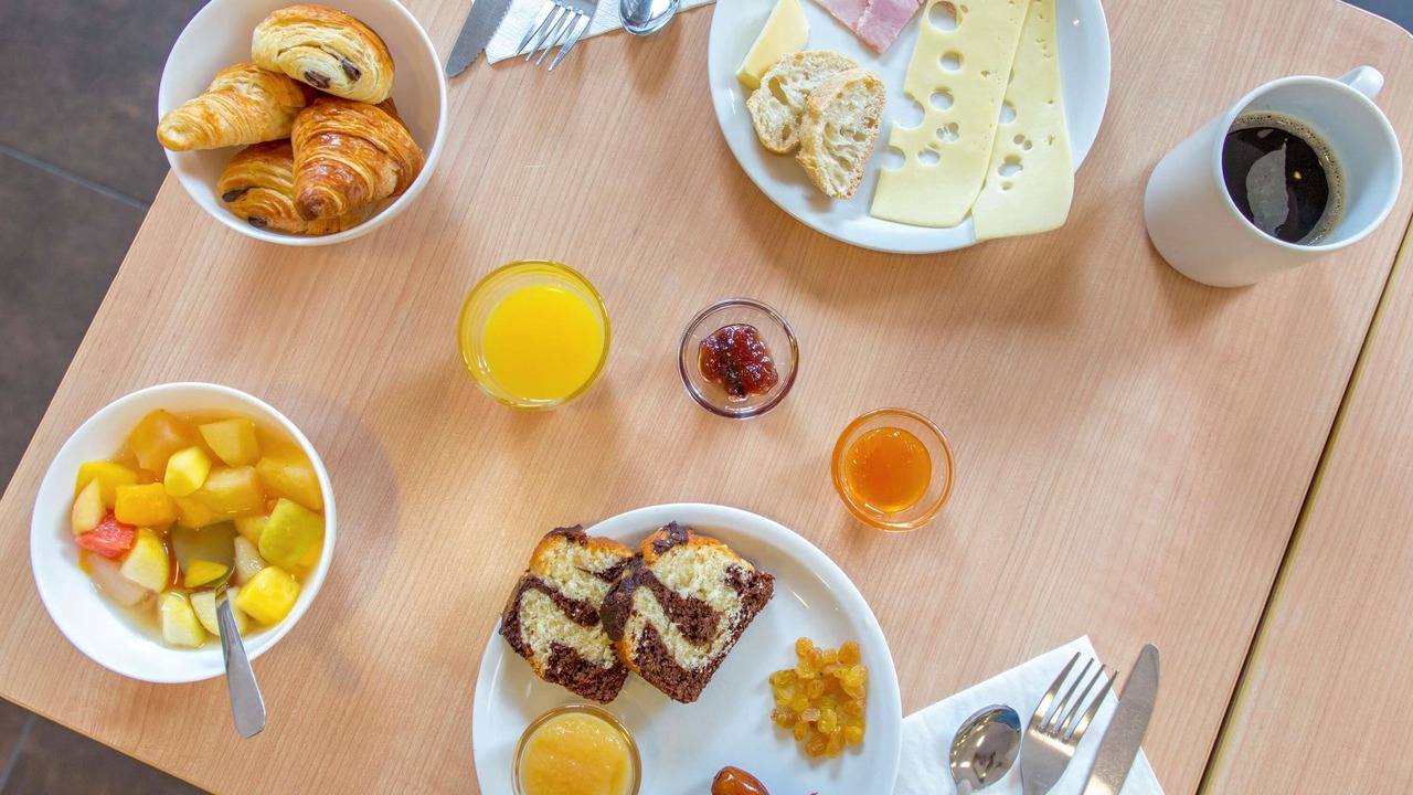 Photo of Others in Clemenceau