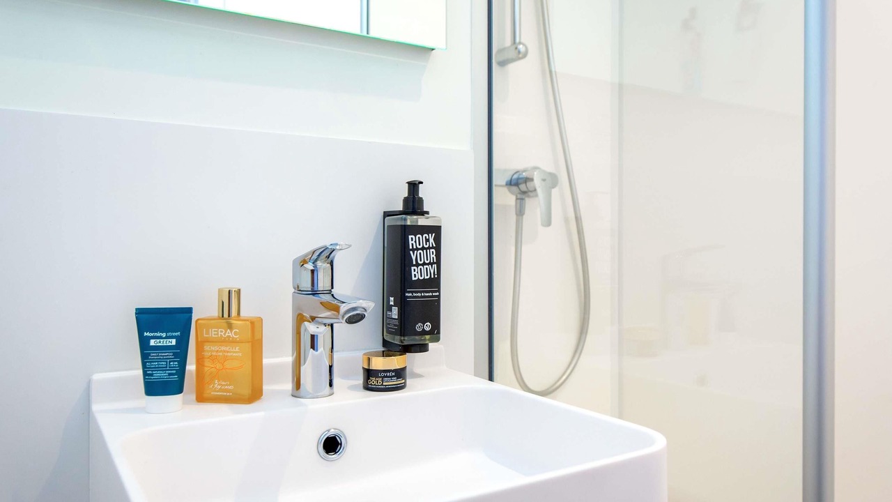 Photo of Others in Clemenceau