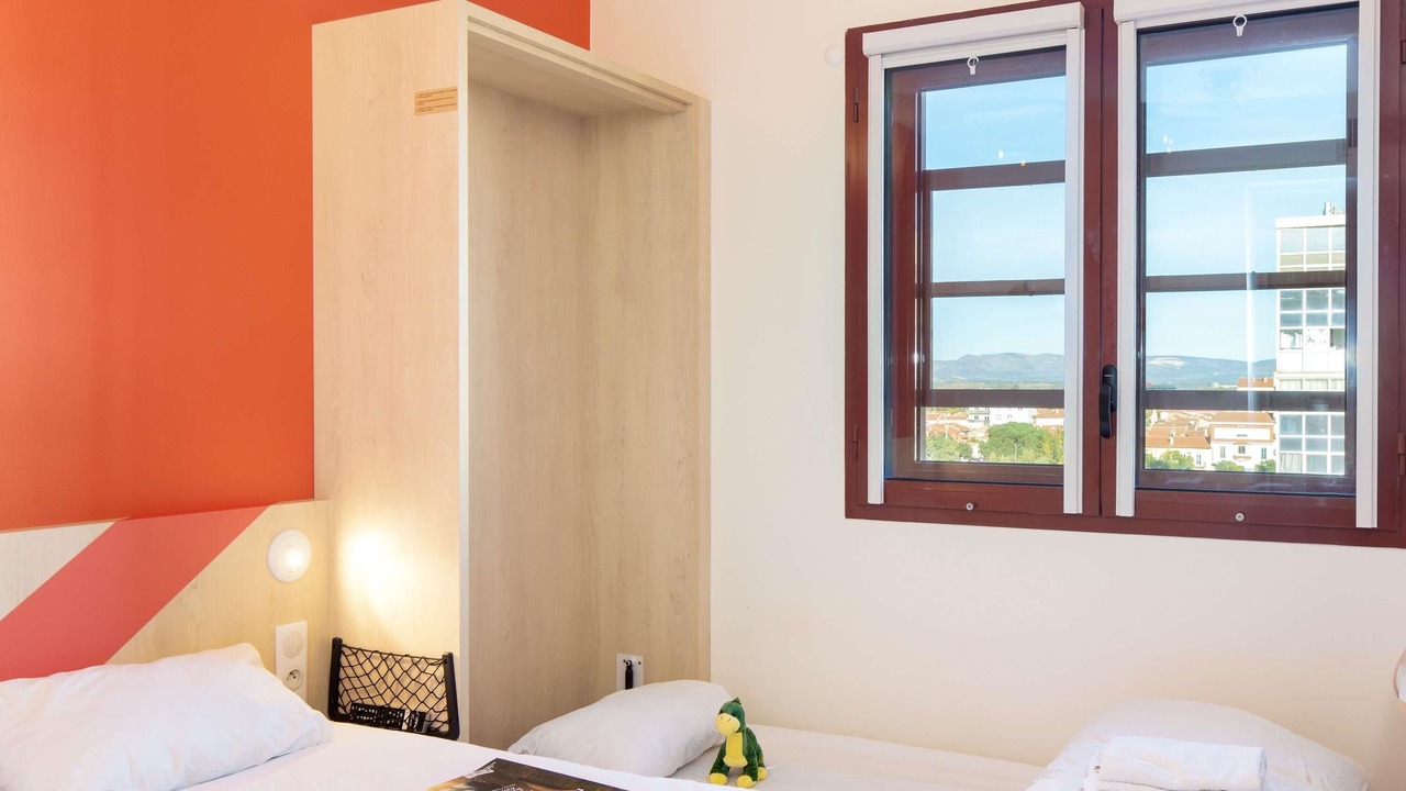 Photo of Bedroom in Clemenceau