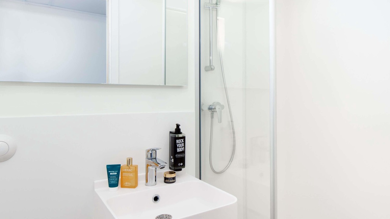 Photo of Others in Clemenceau