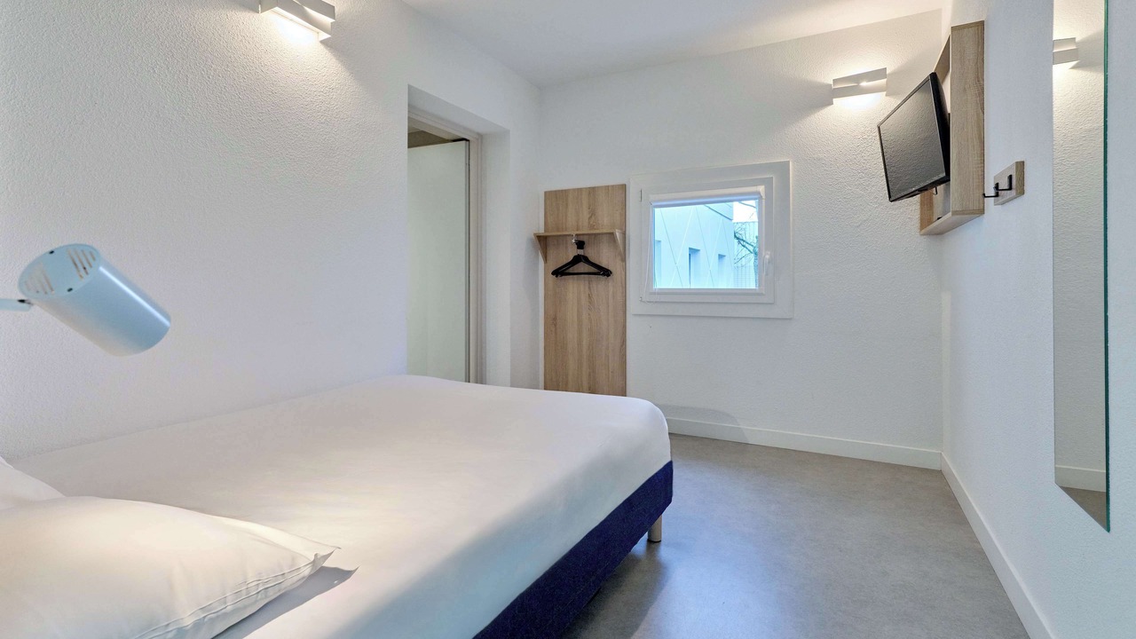 Photo of Bedroom in Chenove