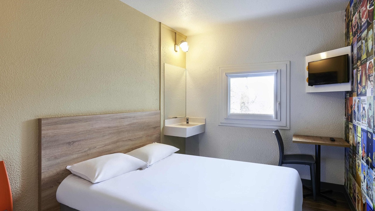 Photo of Bedroom in Beauvais