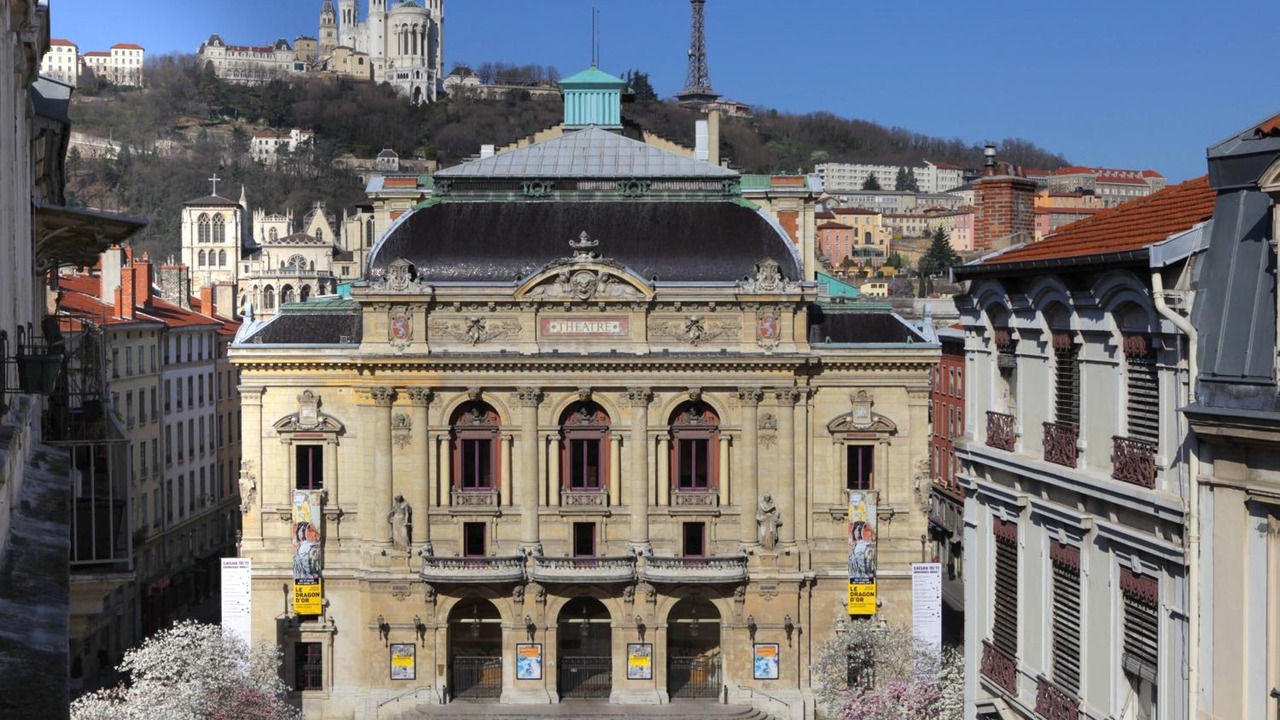 Photo of Buildings in Bellecour - Hotel Dieu