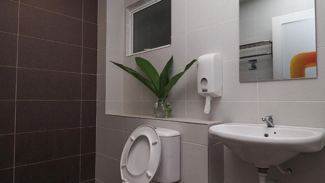 Photo of Bathroom in Taman Canning