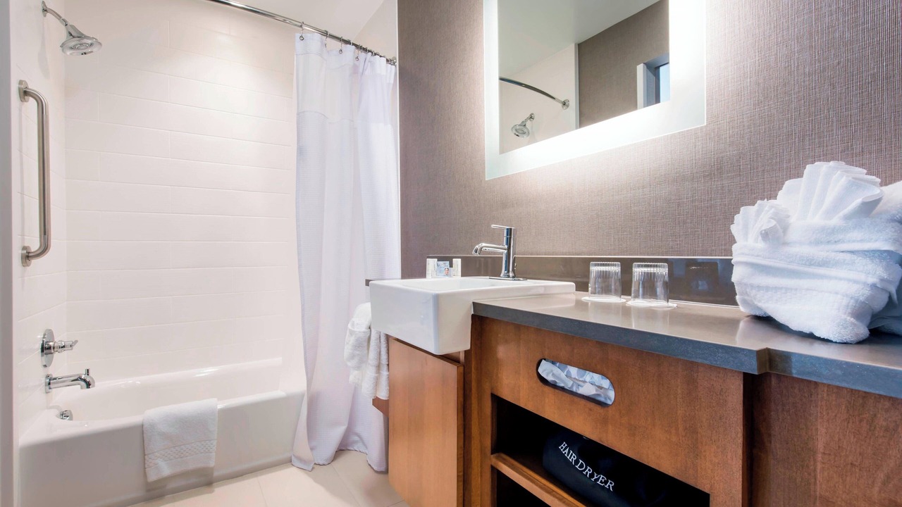 Photo of Bathroom in Gallup