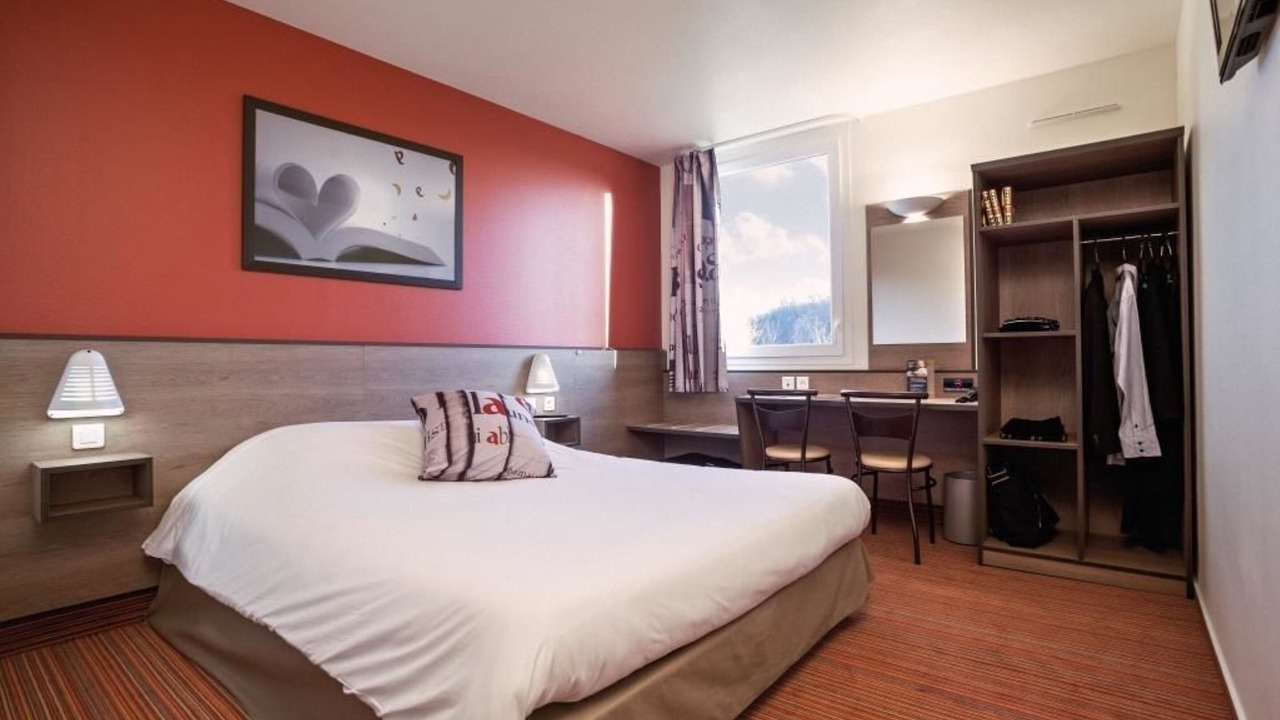 Photo of Bedroom in Saint-Andre-les-Vergers