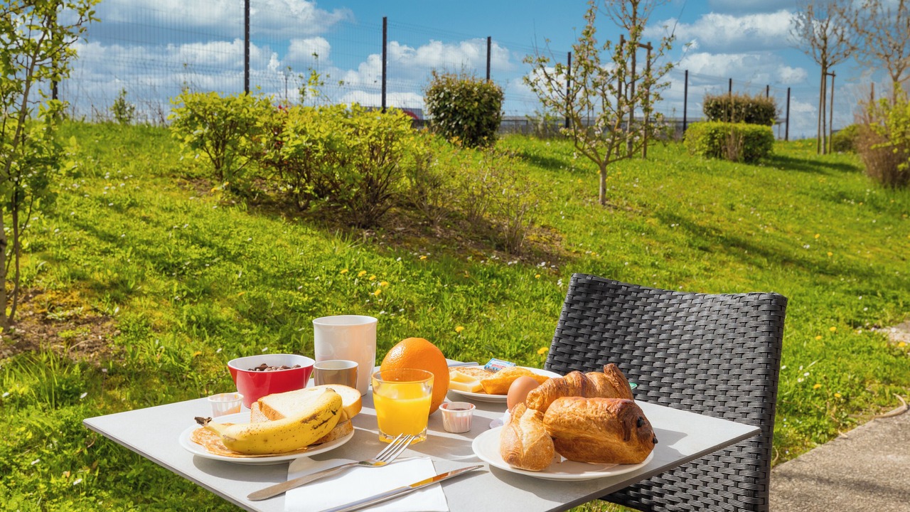 Photo of Patio Balcony in Saint-Andre-les-Vergers