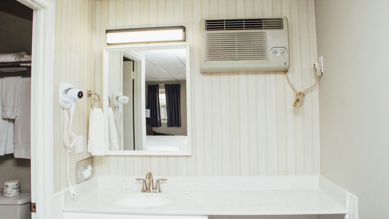 Photo of Others in New Holland